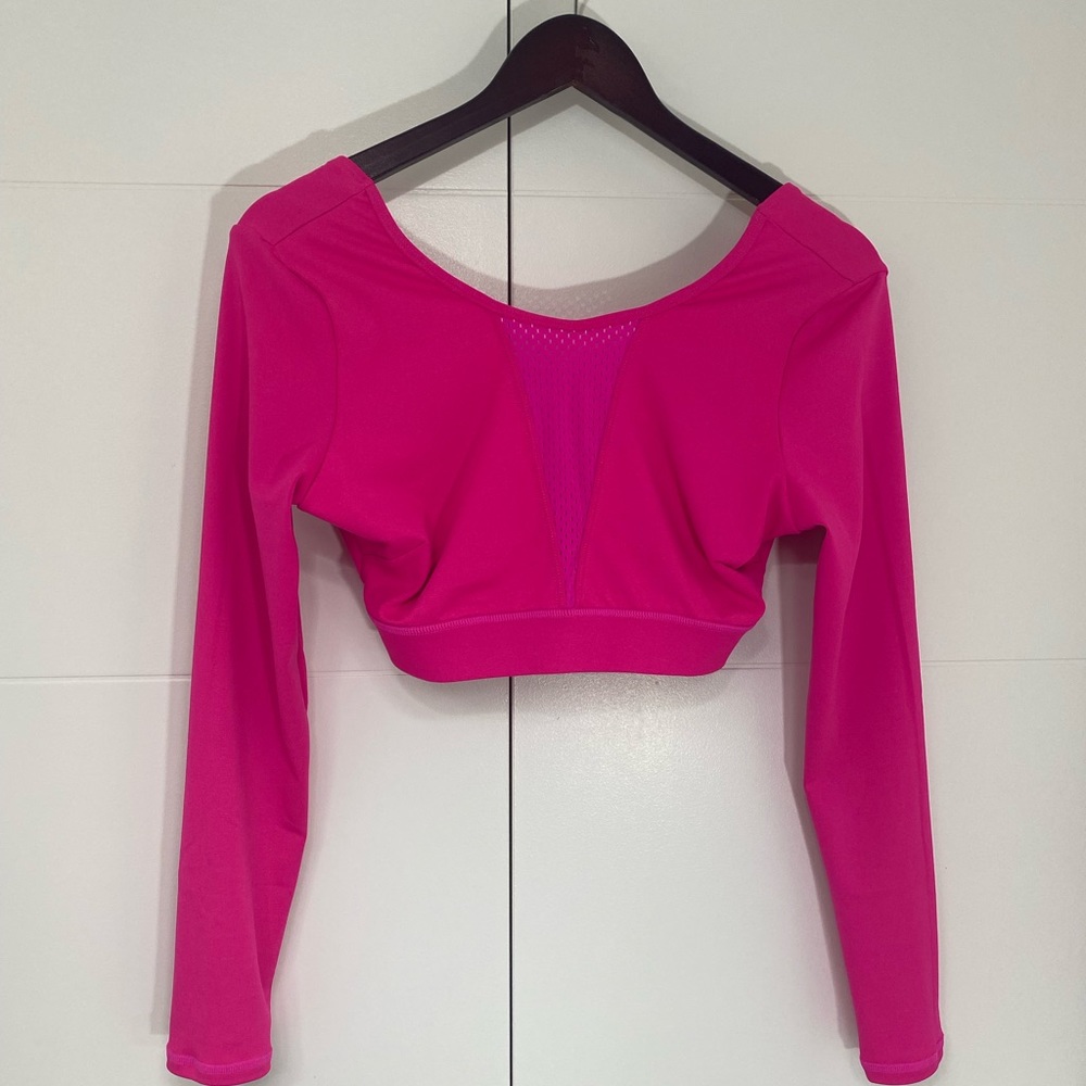 ASOS workout set in hot pink, size 6 in like new condition